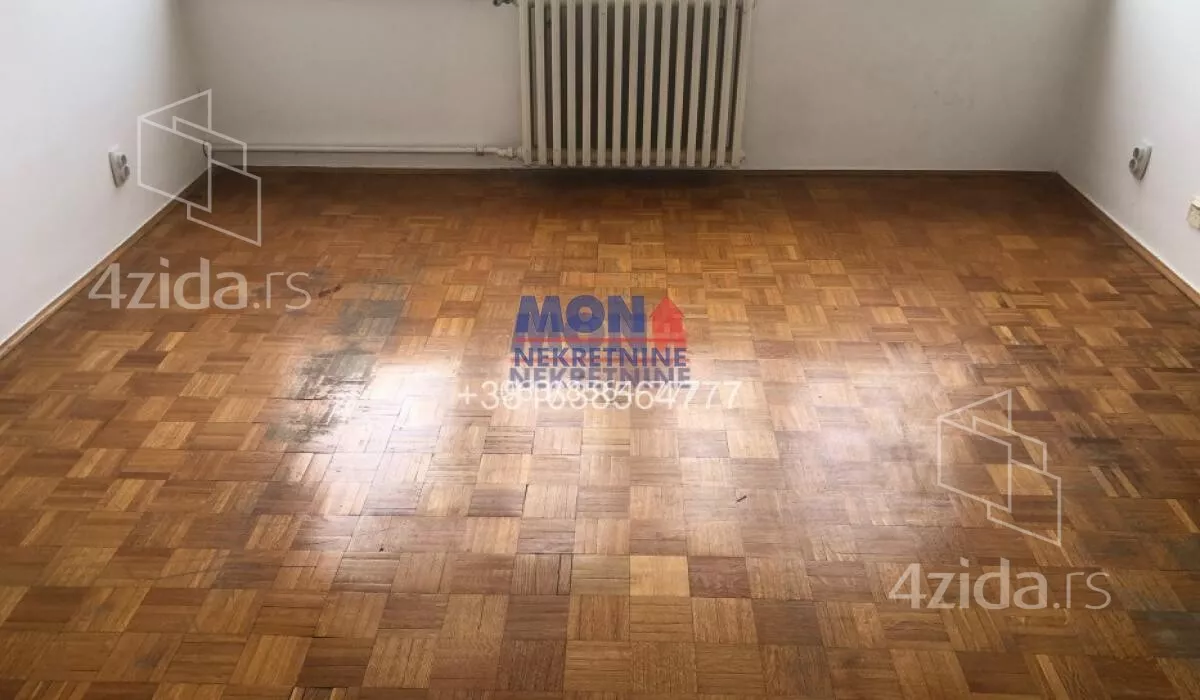 Šestosoban stan | 4zida