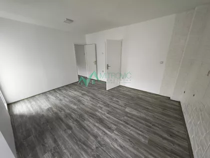 Železnička stanica | 4zida.rs