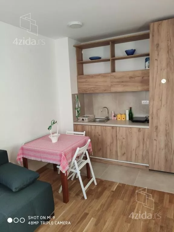 Garsonjera | 4zida