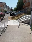 Lokal | 4zida