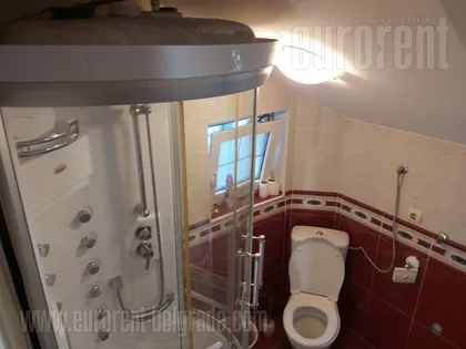 BANOVO BRDO | 4zida.rs