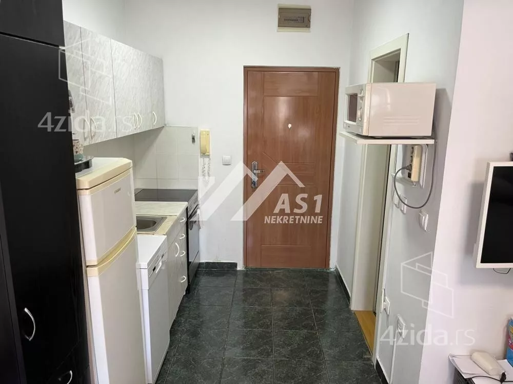 Garsonjera | 4zida