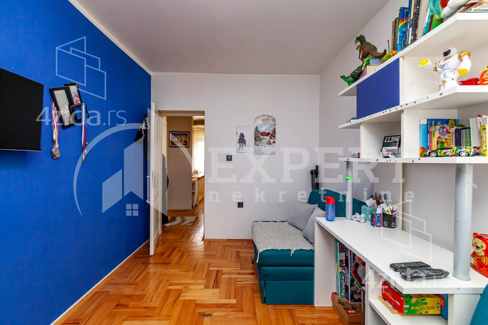 Dvoiposoban stan | 4zida