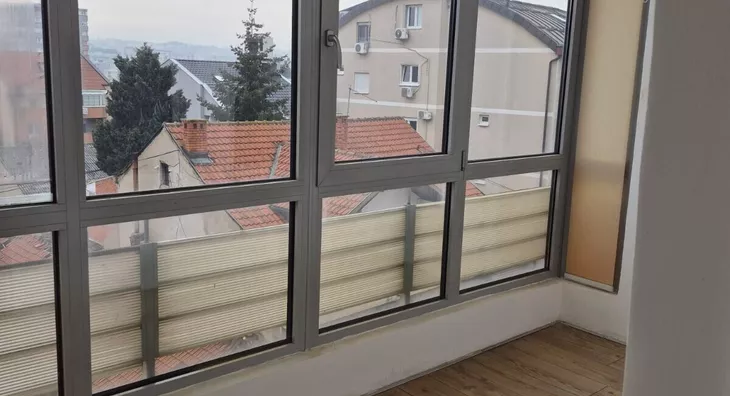 Četvoroiposoban stan | 4zida