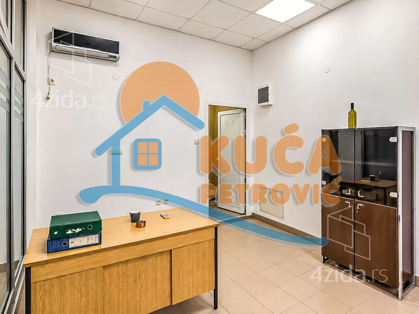 Lokal | 4zida