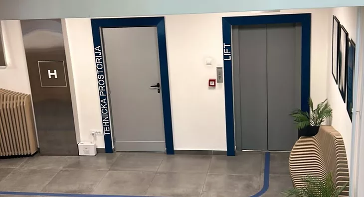 Poslovni prostor | 4zida