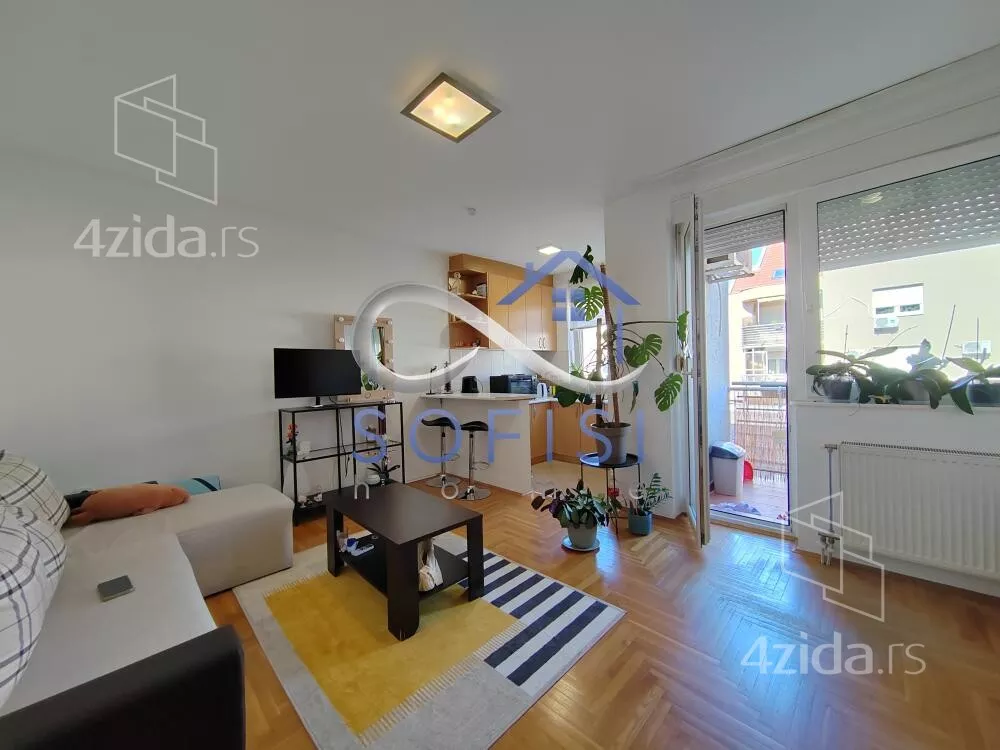Garsonjera | 4zida