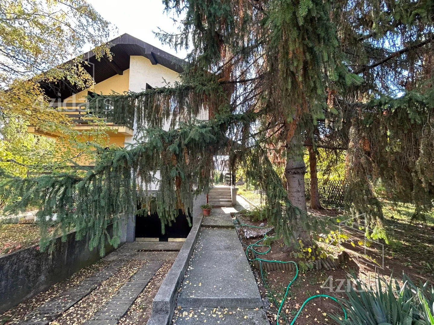 3-etažna kuća | 4zida