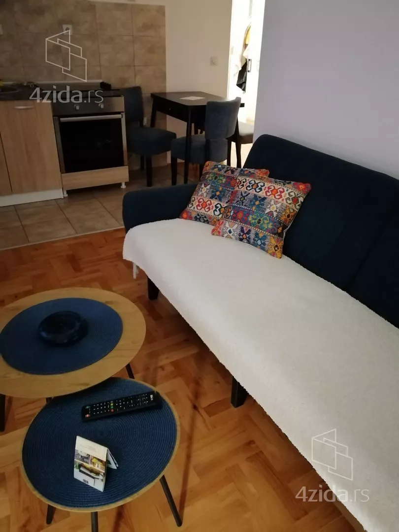 Garsonjera | 4zida