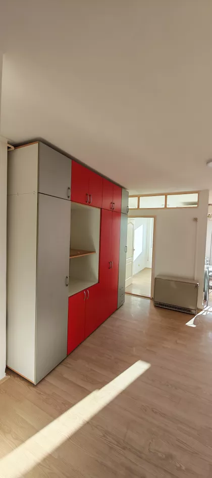 Mihaila Milovanovića 64G | 4zida.rs