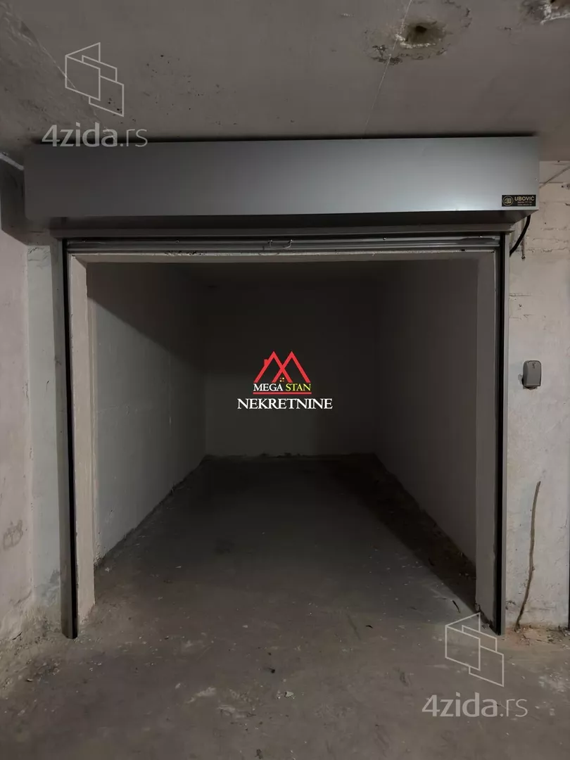 Garaža | 4zida