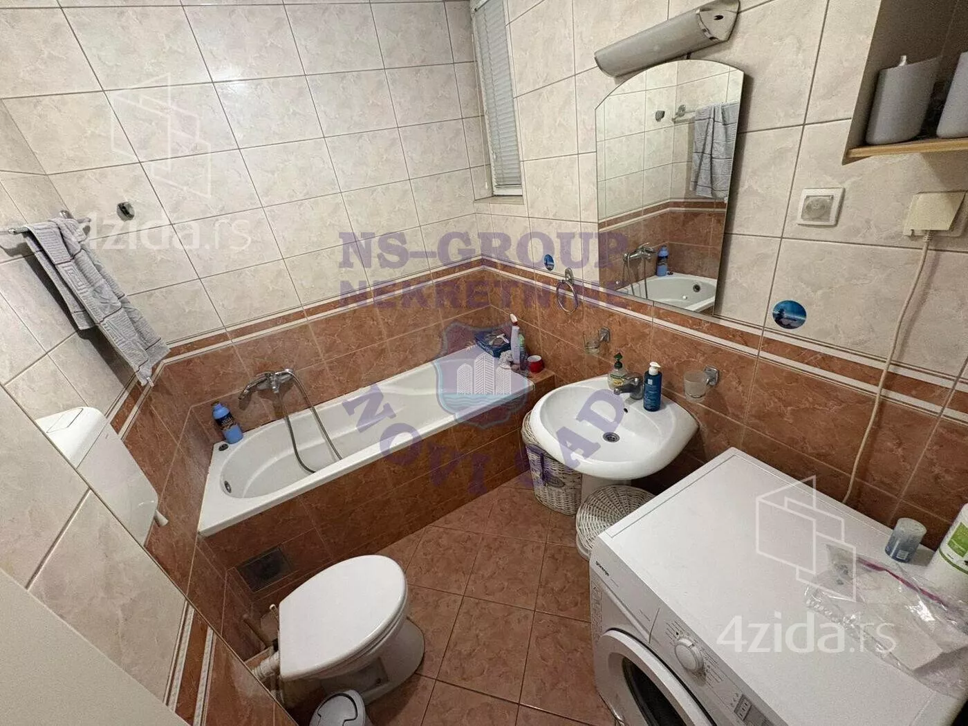 Dvoiposoban stan | 4zida