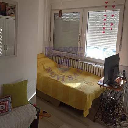 Pariske Komune | 4zida.rs