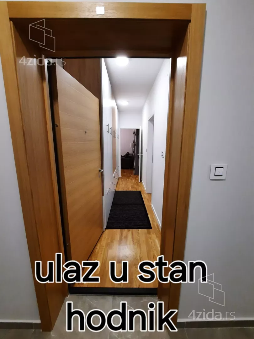 Jednoiposoban stan | 4zida