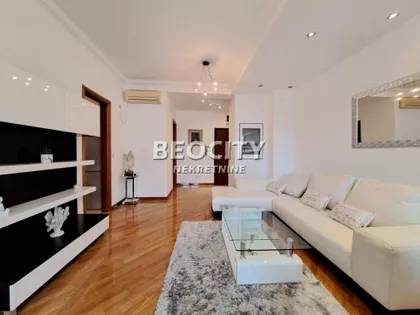 Hram Svetog Save | 4zida.rs