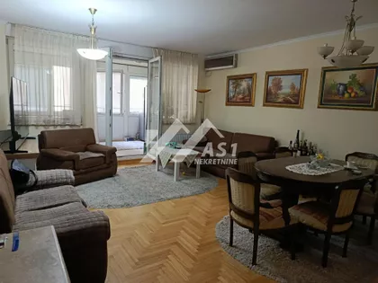 Železnička | 4zida.rs