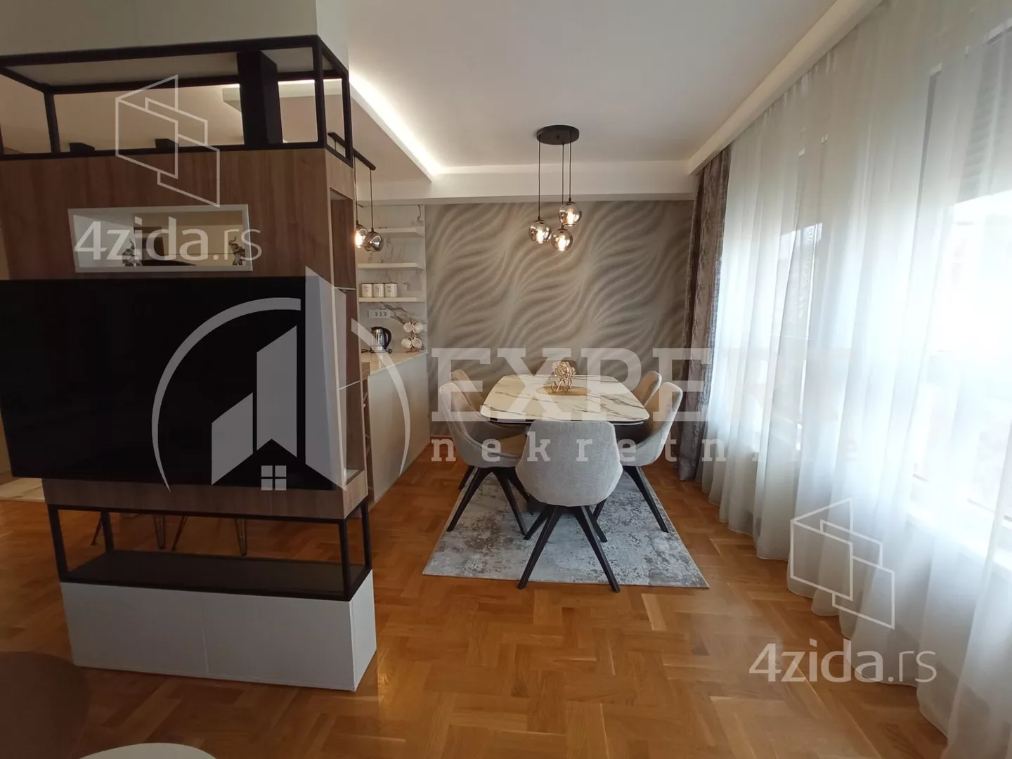 Dvoiposoban stan | 4zida