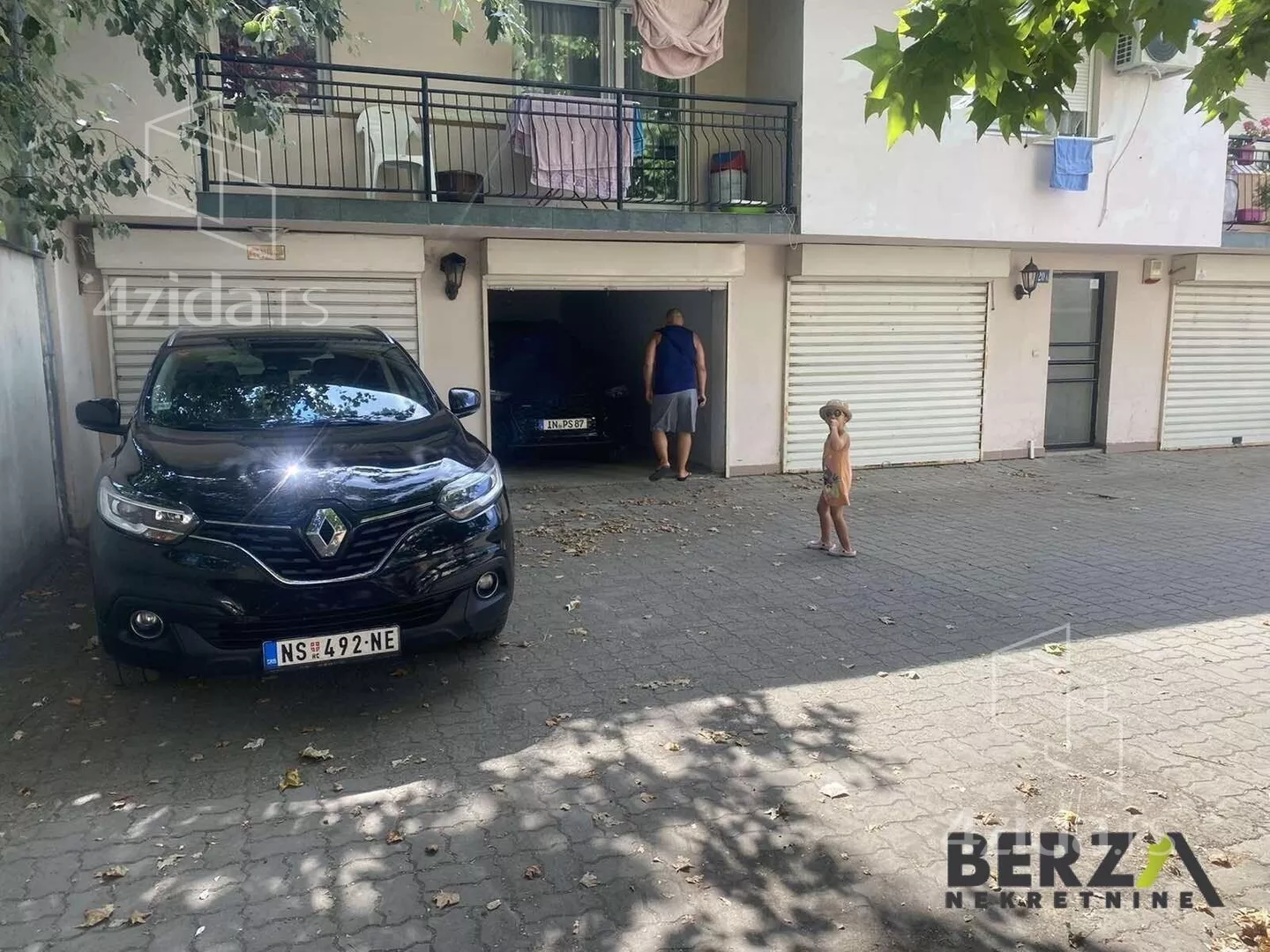 Garaža | 4zida