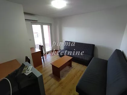 Vašarište | 4zida.rs