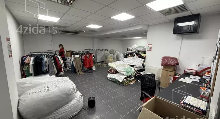 Poslovni prostor | 4zida