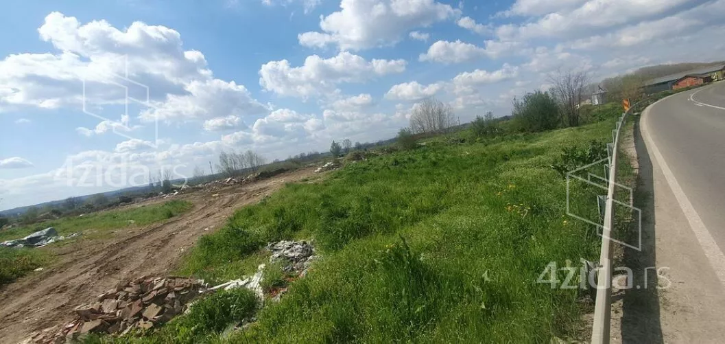 Plac | 4zida