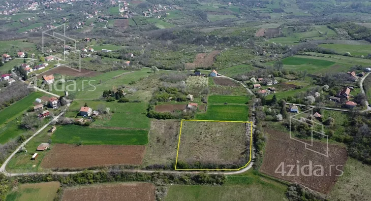 Građevinsko zemljište | 4zida