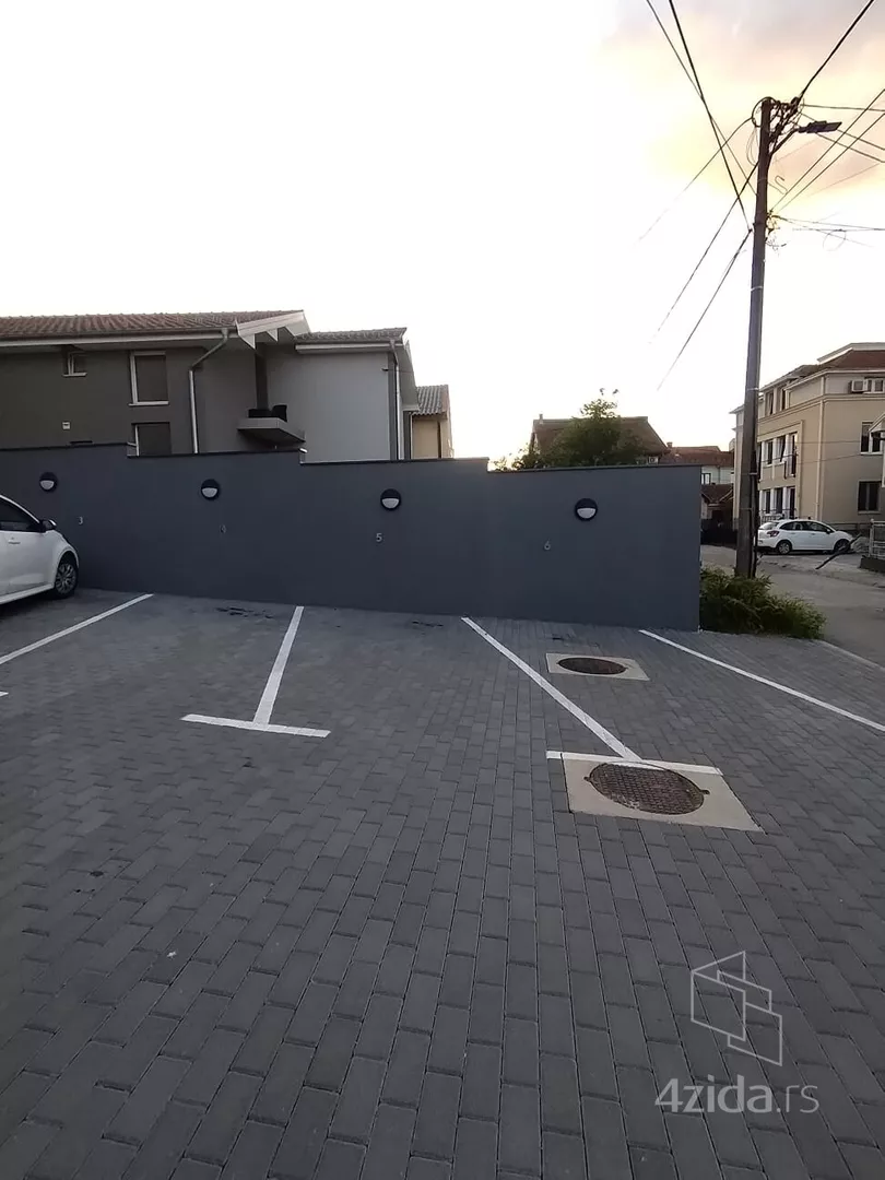 Garsonjera | 4zida