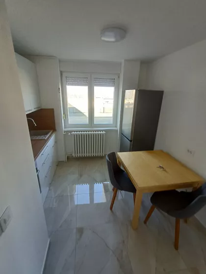 Bulevar Jovana Dučića | 4zida.rs