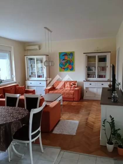 Trg republike | 4zida.rs