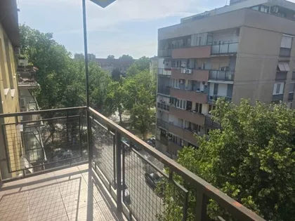 Gagarinova | 4zida.rs