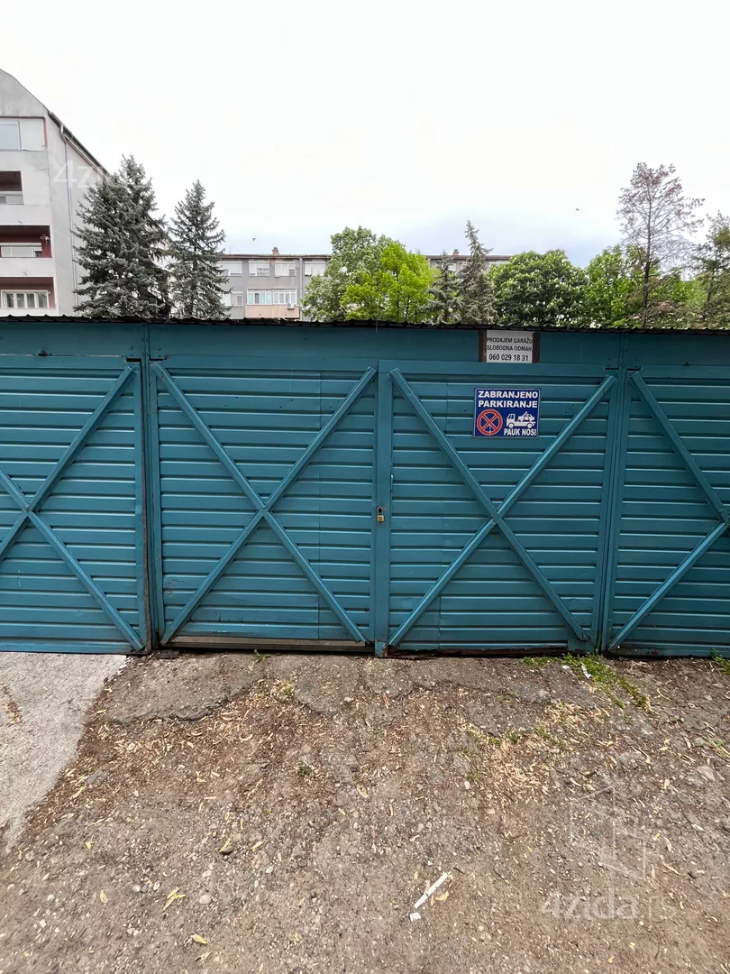 Garaža | 4zida