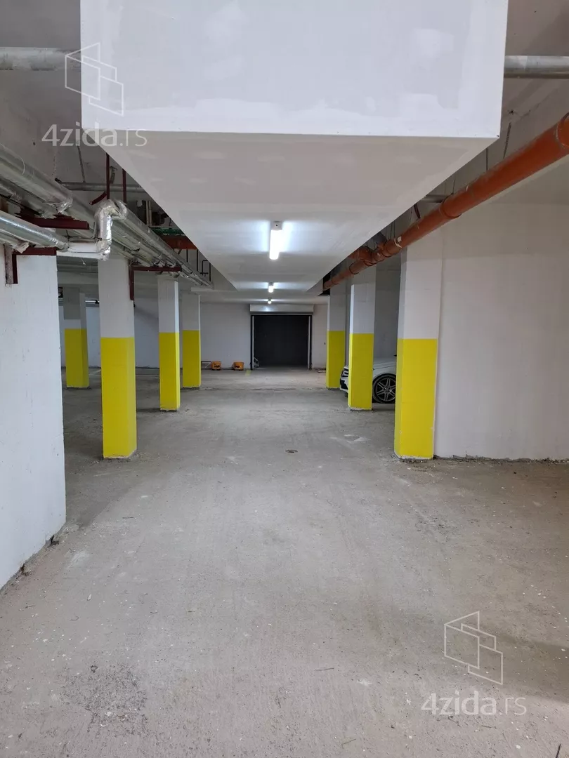 Garaža | 4zida