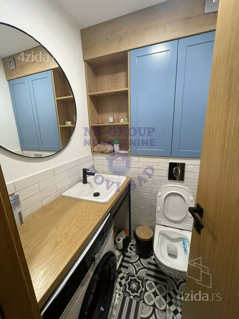 Petosoban stan | 4zida