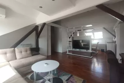 Maršala Birjuzova | 4zida.rs