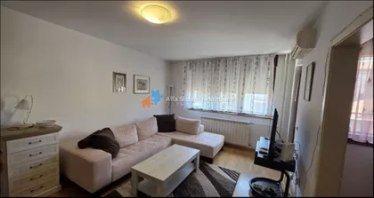Vukov Spomenik | 4zida.rs