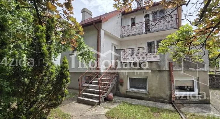 Kuća | 4zida