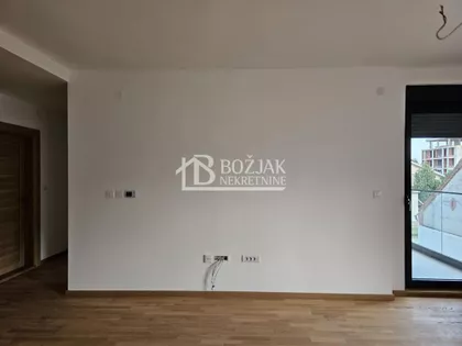 Lesnina | 4zida.rs