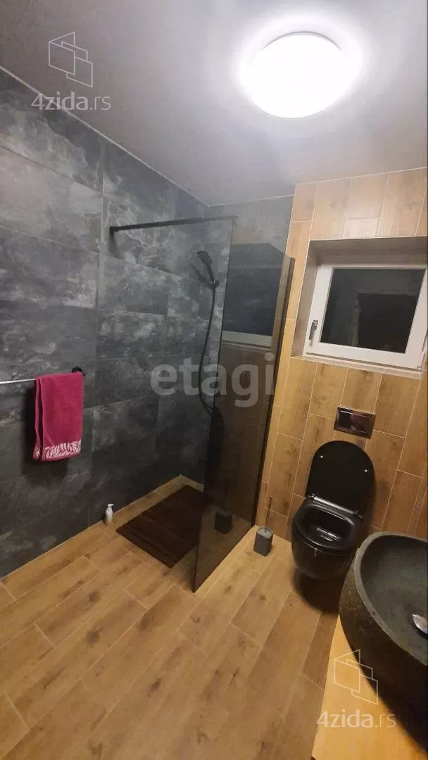 4-etažna kuća | 4zida