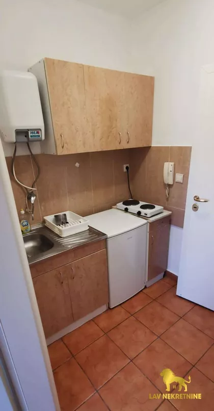 DOŽA ĐERĐA | 4zida.rs