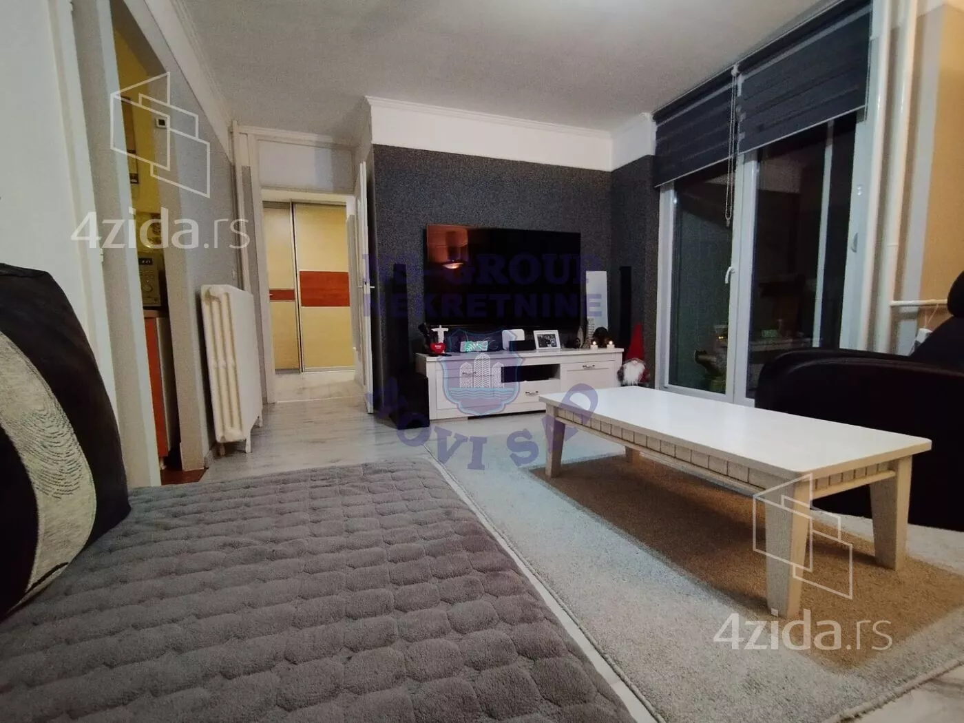 Dvoiposoban stan | 4zida