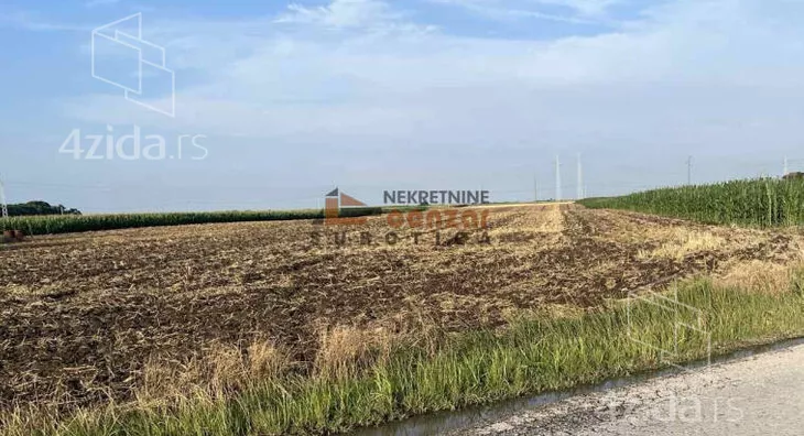 Poljoprivredno zemljište | 4zida