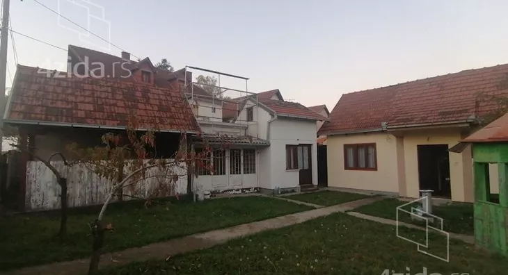 Kuća | 4zida
