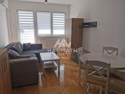 Partizanskih baza 97 | 4zida.rs