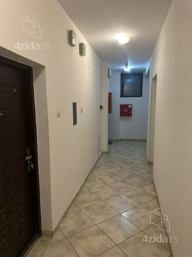 Garsonjera | 4zida
