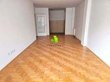 Bulevar Nemanjića | 4zida.rs