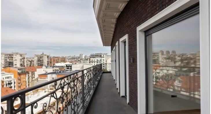 Petosoban stan | 4zida