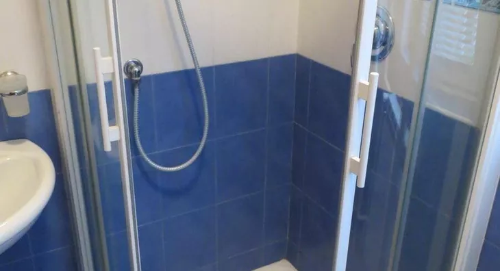 Šestosoban stan | 4zida