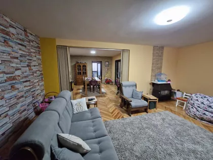 Budžino Brdo | 4zida.rs