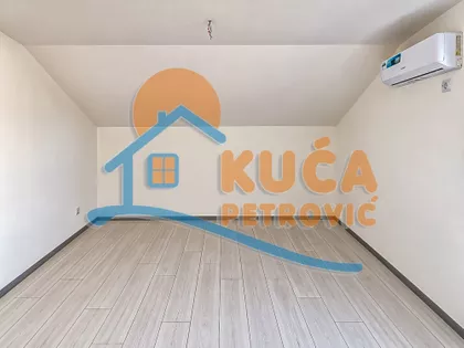Knjazevačka | 4zida.rs