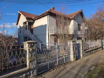 Ljube Šercera | 4zida.rs